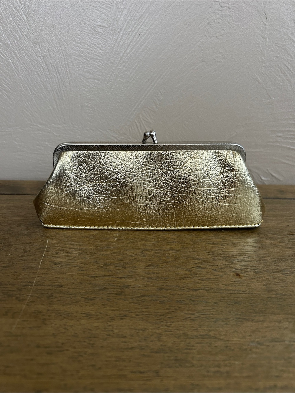 Vintage 1960’s Franklin Optical Co. Gold Metallic Hard Shell, Frame Clutch Purse